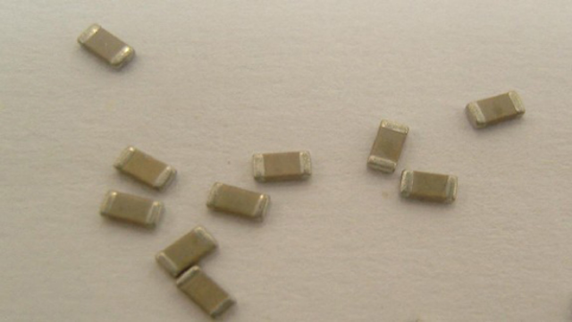 贴片陶瓷成色版抖音91免费的耐压值分别是多少？